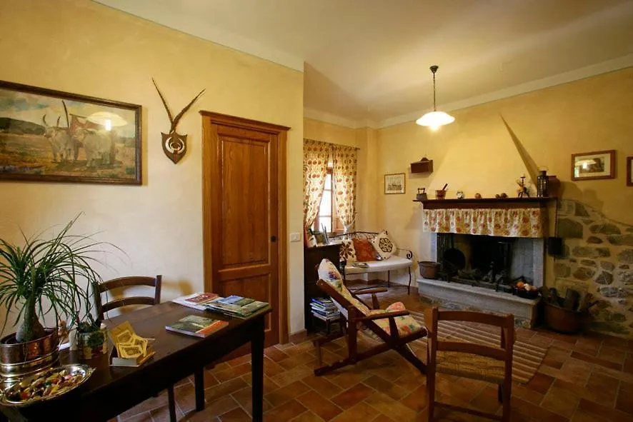 Farm stay Agriturismo D' Epoca La Marianella Italy